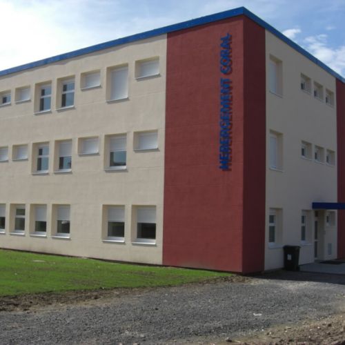 centre Coral